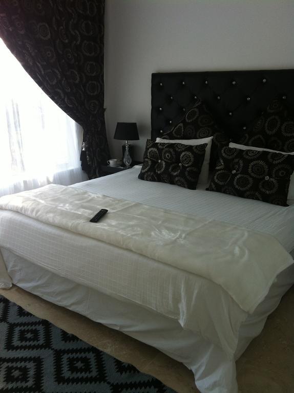 130 Market Bed And Breakfast Johannesburg Pokoj fotografie